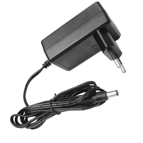 Ładowarka do Panelu Fotowoltaicznego SM6030